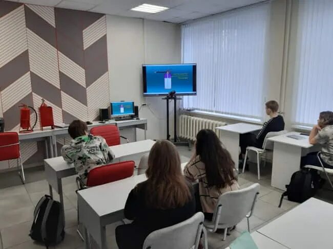 Моу ломоносовская школа 3 горбунки. Ломоносовская школа 3 горбунки. Моу ломоносовская школа. Моу ломоносовская школа. Ломоносовская школа 3.