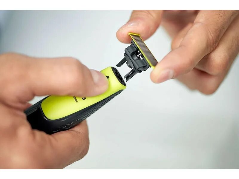 Триммер для бороды oneblade. Philips oneblade qp2510. триммер для бороды и усов philips oneblade. philips qp2510 лезвия. philips one blade 2510.