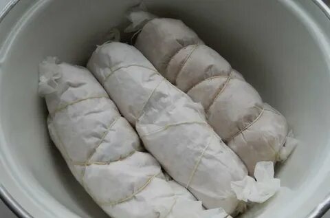 Рулет из курицы в кастрюле