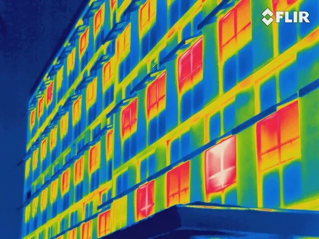 тепловизионное обследование окна. газобетонный дом на тепловизоре. тепловизор ковид. тепловизионное обследование межпанельных швов. швы тепловизором.
