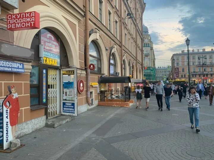 Сенная 4 санкт-петербург. Сенная площадь 6. Сенная площадь, д. Столовая 1 санкт-петербург сенная площадь. Торговый центр адмиралтейский.