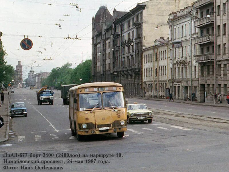 Старые автобусы в санкт петербурге. Лиаз 677 в петербурге. лиаз 677 ленинград. лиаз в ленинграде.