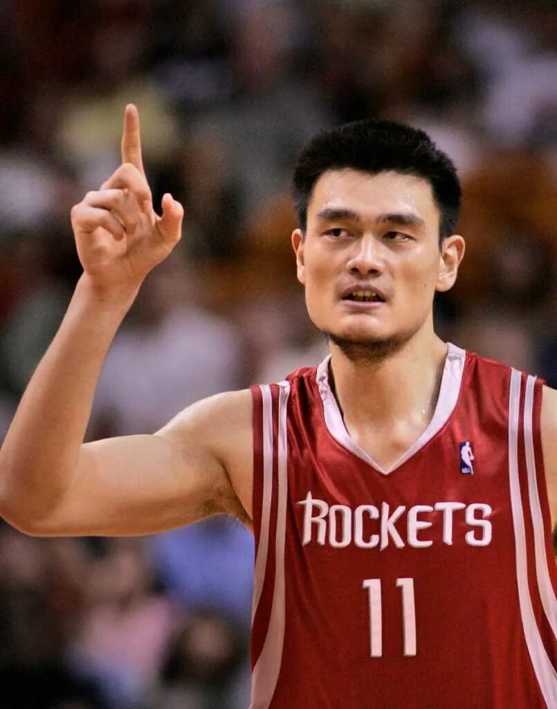 Yao ming. Яо мин. Китайский баскетболист Яо мин. Яо минг баскетболист рост. Йао чин.