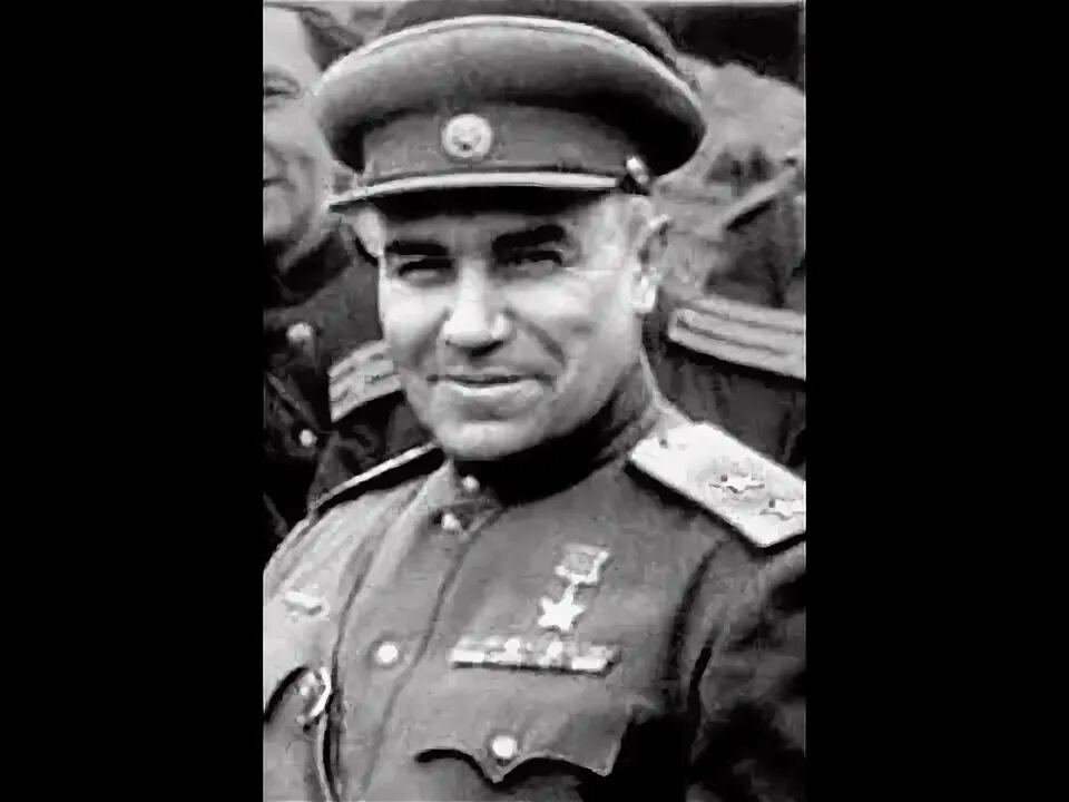 Генерал николай эрастович берзарин. Генерал берзарин комендант берлина. Делатр де тассиньи. Комендант берлина в 1945. Комендант берлина в 1945 году советский генерал армии.