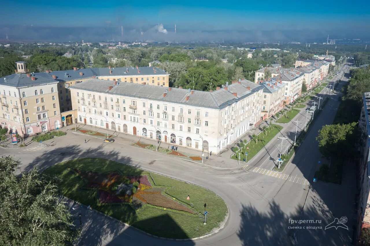 Центр города березники. Березники Пермский край площадь. Г.Березники площадь Ленина. Площади города Березники Пермский край. Советская площадь Березники.