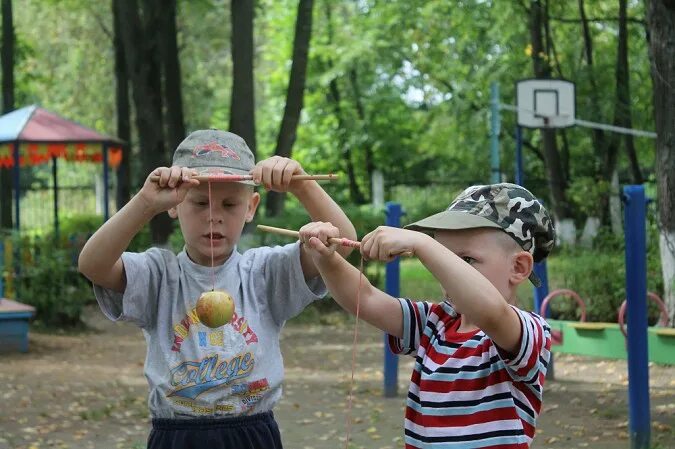 Спас события. Яблочный спас. Яблочный спас в храме. Преображение господне 2022. Спас 19 августа.
