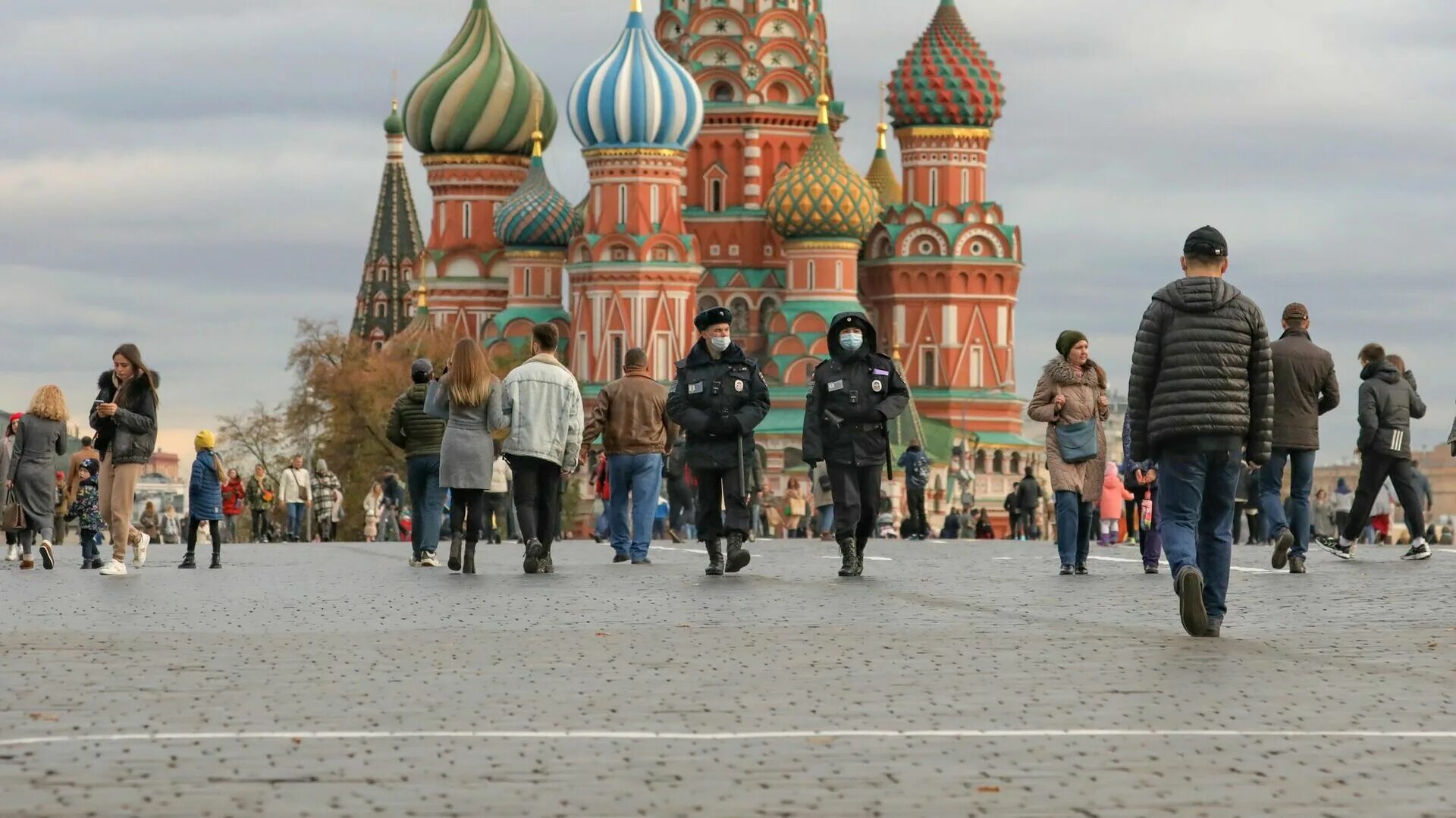 Россия 1 9 октября. Москва и жизнь. Октябрь в Москве. Новости Москвы. Современная Россия начало.