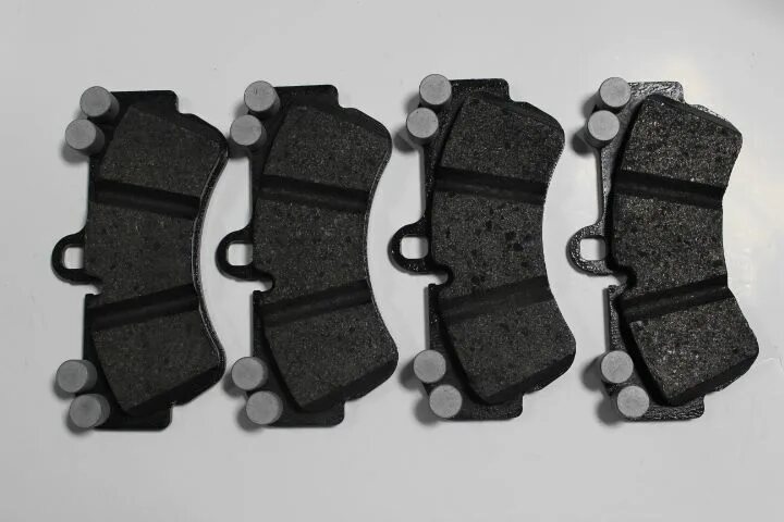 5 дизель 2008. передние колодки туарег 2008. 5 дизель. 0 дизель 2008. передние колодки туарег 2.