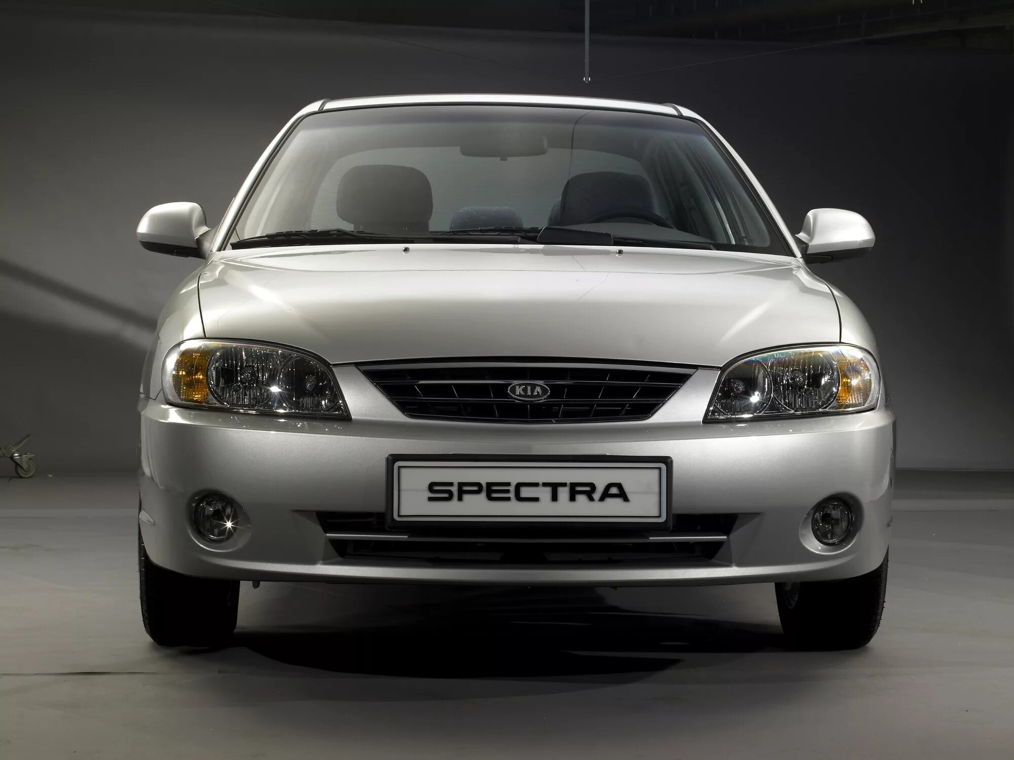 Ижевск купить киа спектра. Kia Spectra 1 поколение. Kia Spectra 2004. Kia Spectra 1.6. Kia Spectra седан.