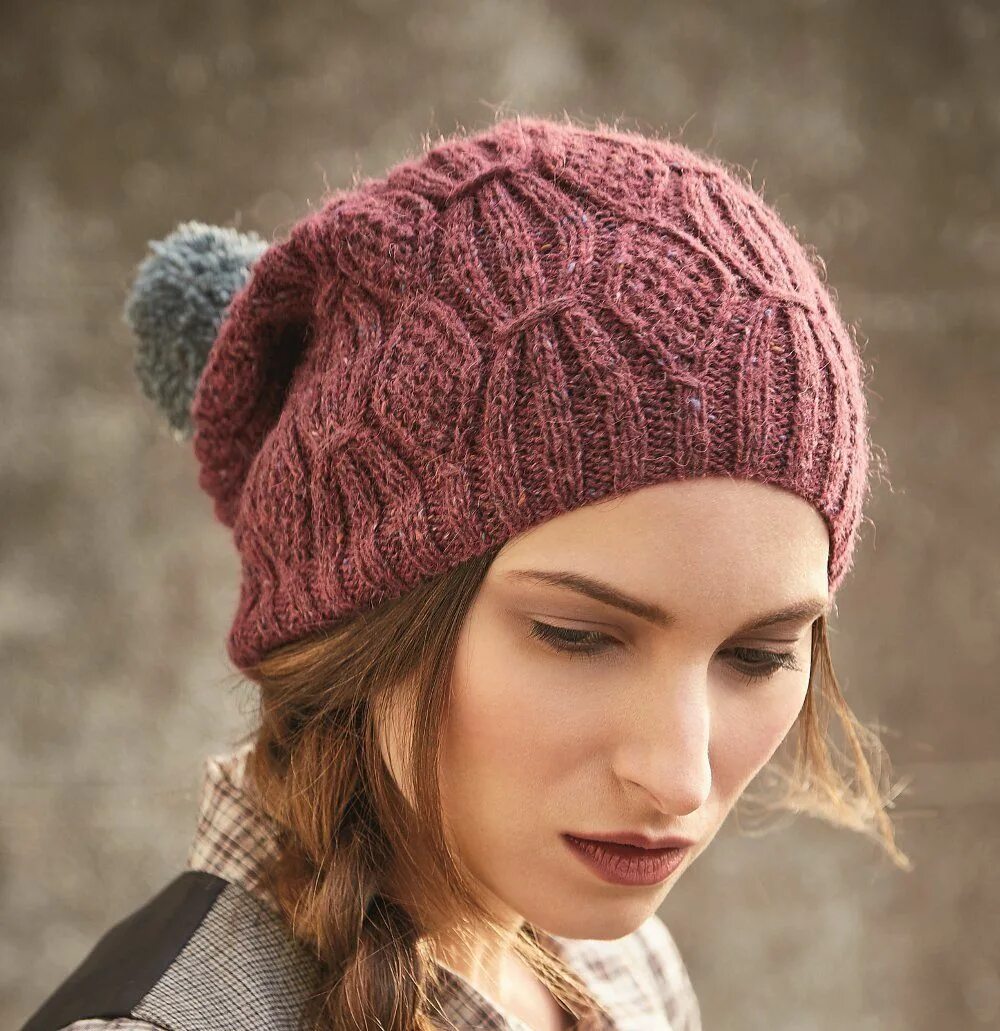 Hats knitting. Шапка Rowan. Шапка спицами. Шапка спицами для женщин. Вязаные шапки для женщин.