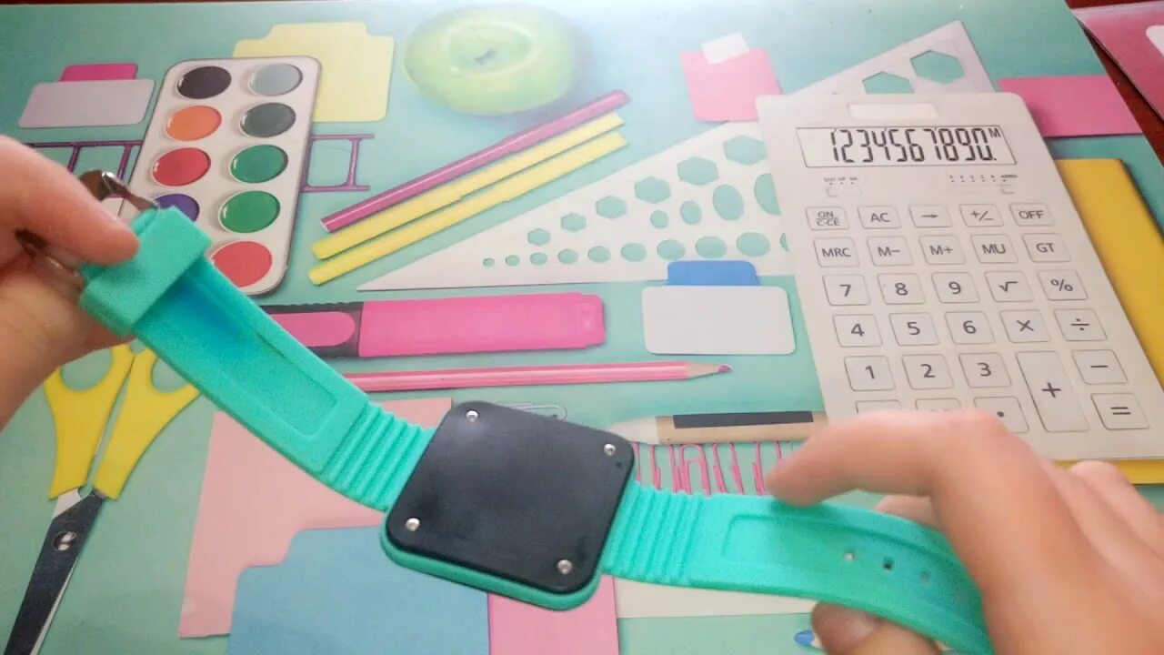 Fix clock. Часы apple watch fix price. электронные часы fix price. часы из fix price. часы настенные fix price.
