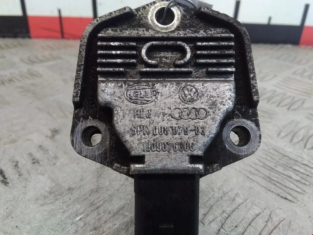 Датчик уровня масла шкода а5. 1j0907660c. датчик уровня масла skoda octavia 1.6 mpi.