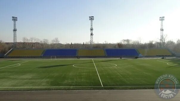 Стадион восток. Усть Каменогорск стадион. Стадион Восток Усть-Каменогорск. Стадион Восток Пенза. Бийск футбольное поле.