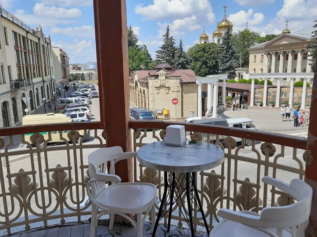Позавтракать в пятигорске. Роскошный завтрак. Интурист пятигорск фото завтраков. Лучшие рестораны в железноводске. Кристэлла пятигорск.