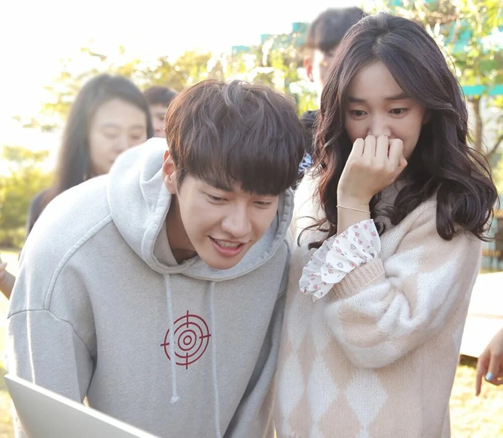 Мужчина в нашем доме дорама. История молодых дорама. Мужчина в моём доме 2016. Мужчина в моем доме дорама. Мужчина живущий в моем доме дорама.