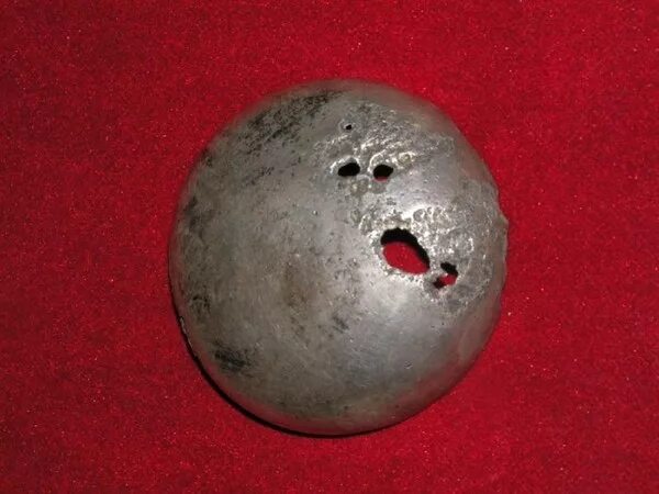 Серебряная чаша иссыкского кургана. Иссыкские письмена. Серебряная чаша из кургана иссык. Серебряная чаша из кургана иссык. Серебряная чаша из кургана иссык.