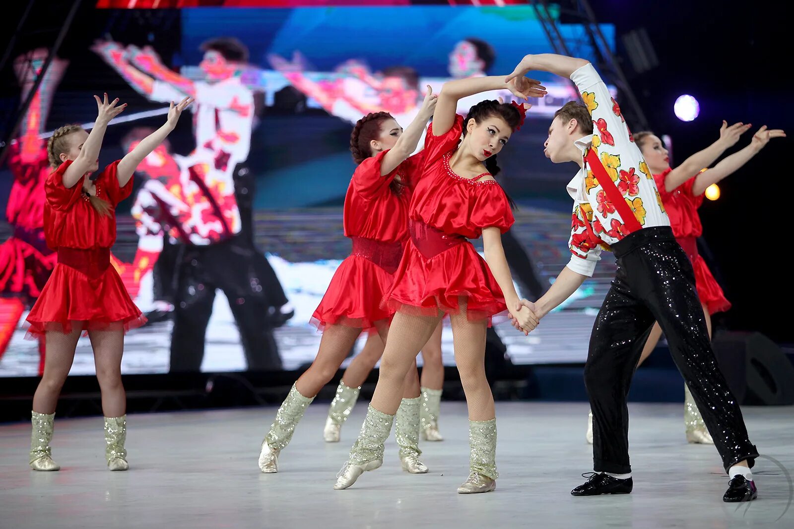 Дочь рок н ролла. Акробатический рок-н-ролл. Рок-н-ролл. День рождения рок-н-ролла. Спортивный рокенрол.