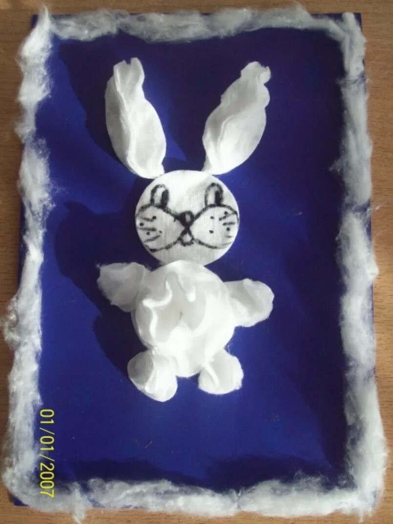 Зайчик из ватных дисков. Поделка зайчик из ватных дисков. зайчик из ватных дисков аппликация. аппликация зайчик из ваты. зайчик из ватных дисков и ваты.