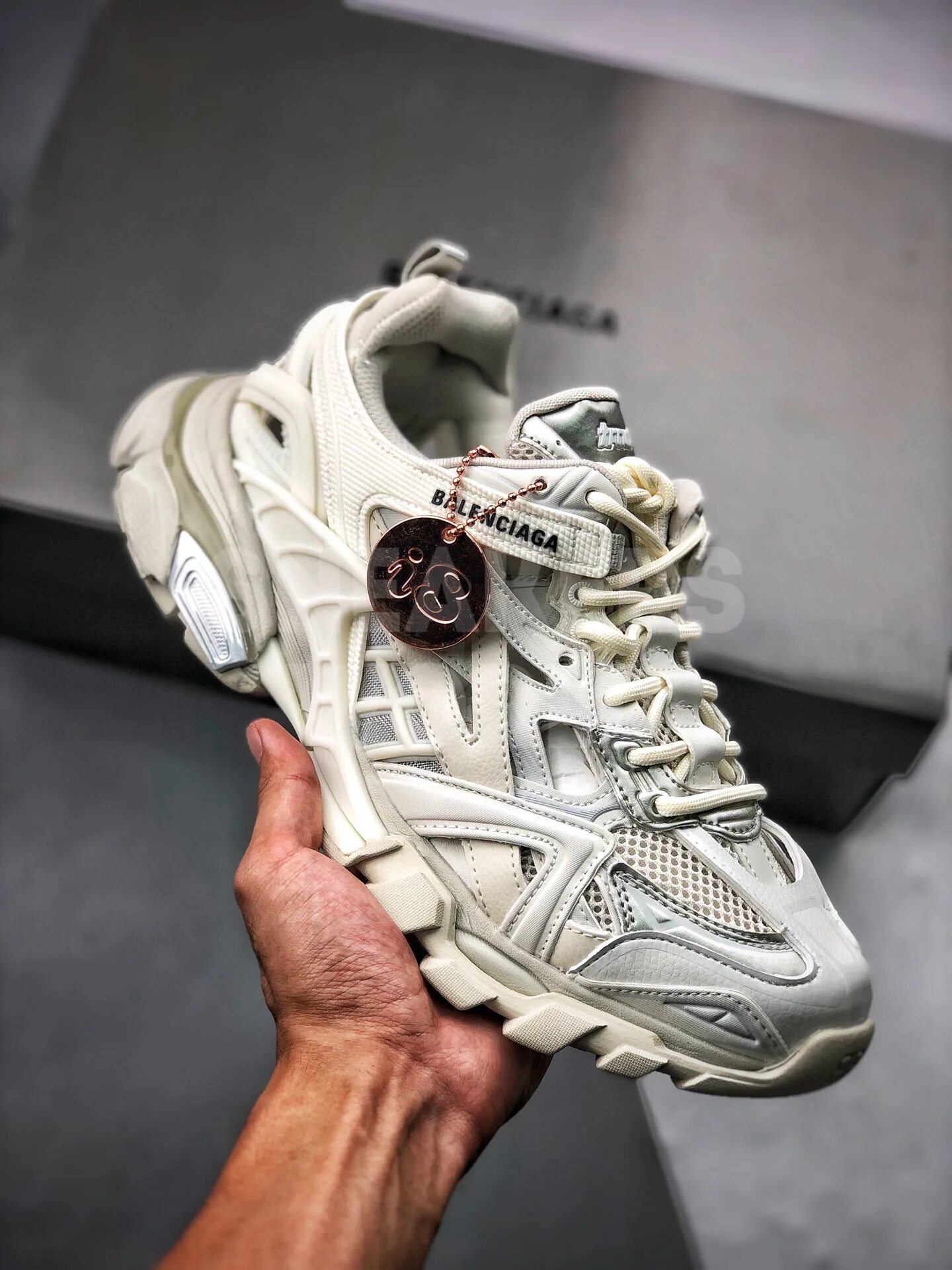 Tracks 2.0