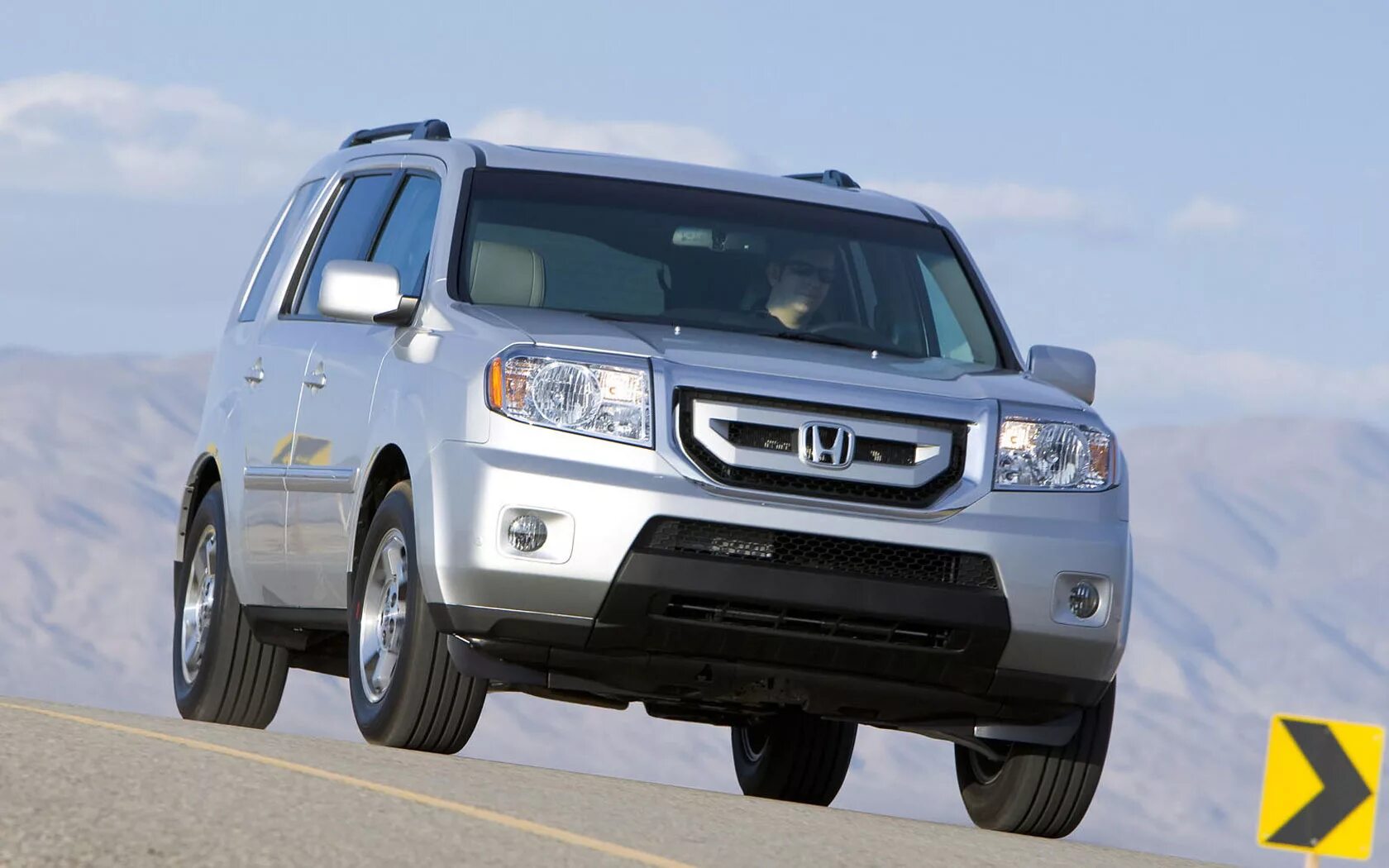 Honda pilot 2008. Honda pilot 2. Хонда пилот 2. Машина хонда пилот. Хонда пилот 2008.