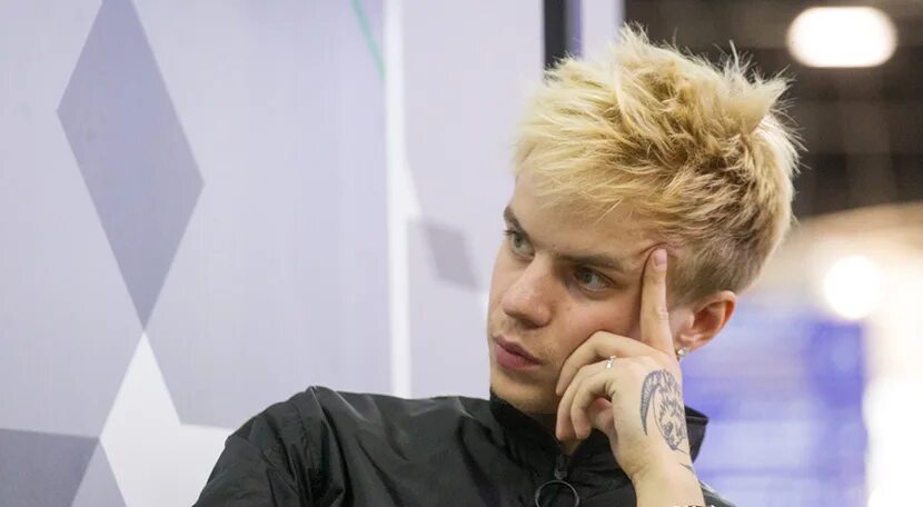Пин на доске gleb