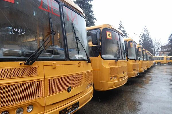 фабрика автобусов в тихорецке. тихорецкий автовокзал. заводской автобус. паз 3205 красный. тихорецк фастовецкая автобус.