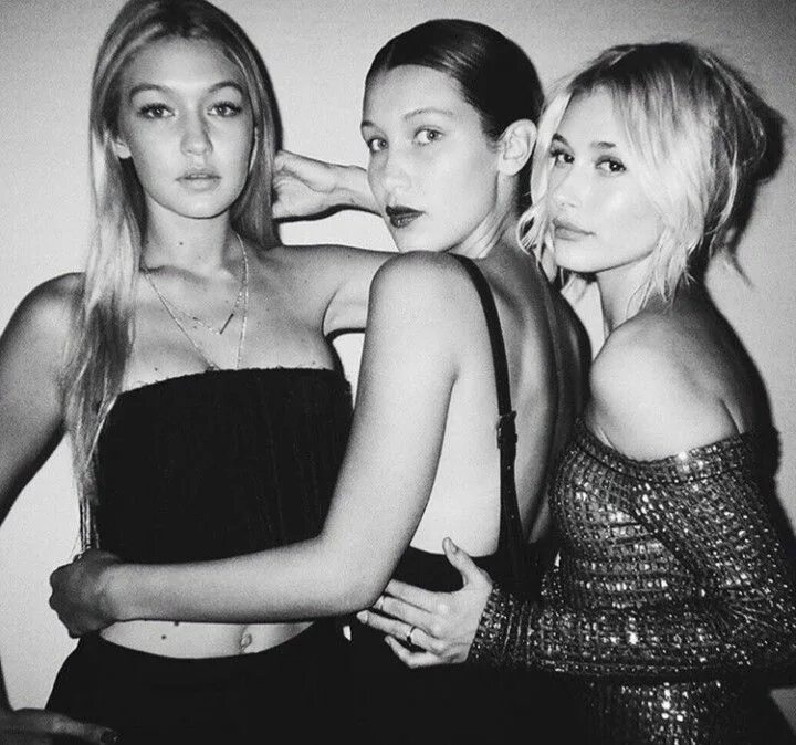 Хейли хадид. Джиджи хадид, хейли бибер и кендалл дженнер. Bella hadid and hailey baldwin. Хейли хадид. Хадид, кендалл и хейли.