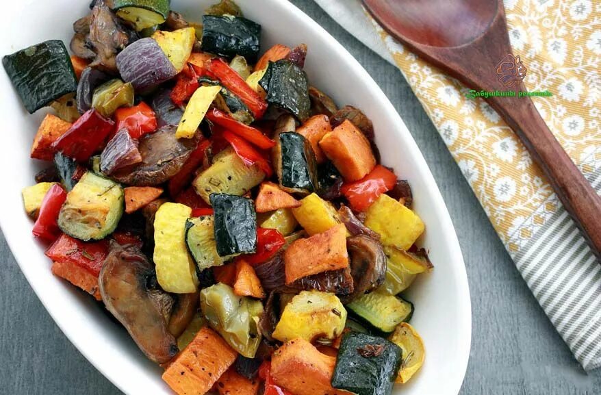 Roasted vegetables. Печеные овощи. Вареные и запеченные овощи. Салат из печеных овощей. Печёные овощи в духовке.