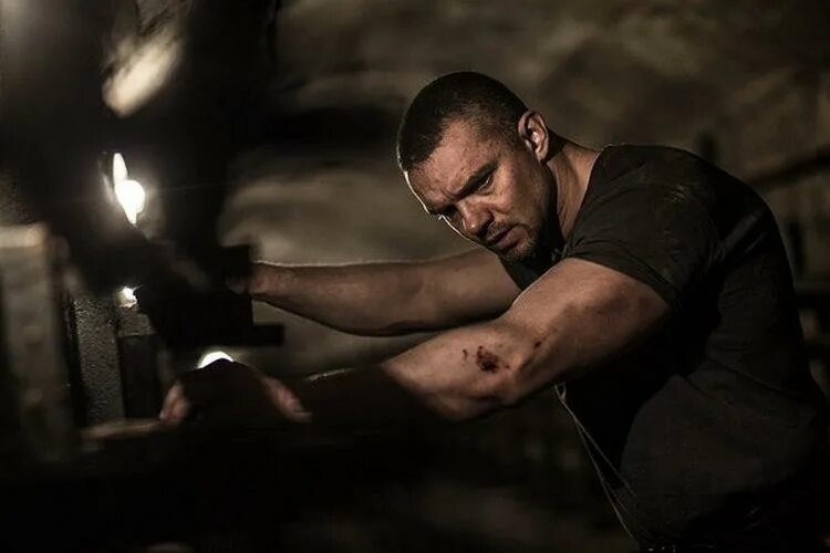 боевик кремень