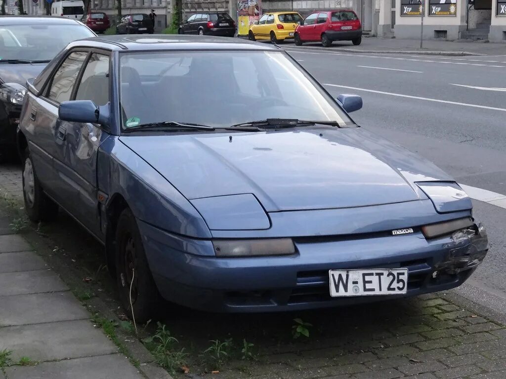 Мазда 323 1990. Mazda 323 astina. mazda 323 f 1989. мазда астина 1990. мазда астина 1989.