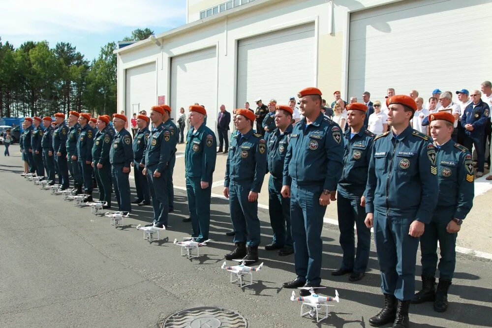 Мчс на сво. ПНС МЧС. Учебный центр Вытегра МЧС России. Учебно-спасательный центр Вытегра фото. МЧС для форума.