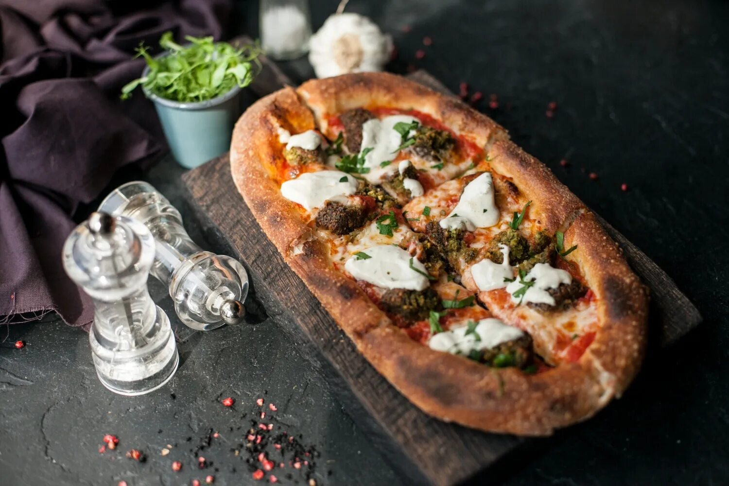 Пицца в ресторане италии. Ресторан глория пицца. Итальянская пиццерия. Pizza ресторан. Пиццерия в перово.