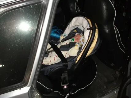 Как пристегнуть люльку в машине на заднее