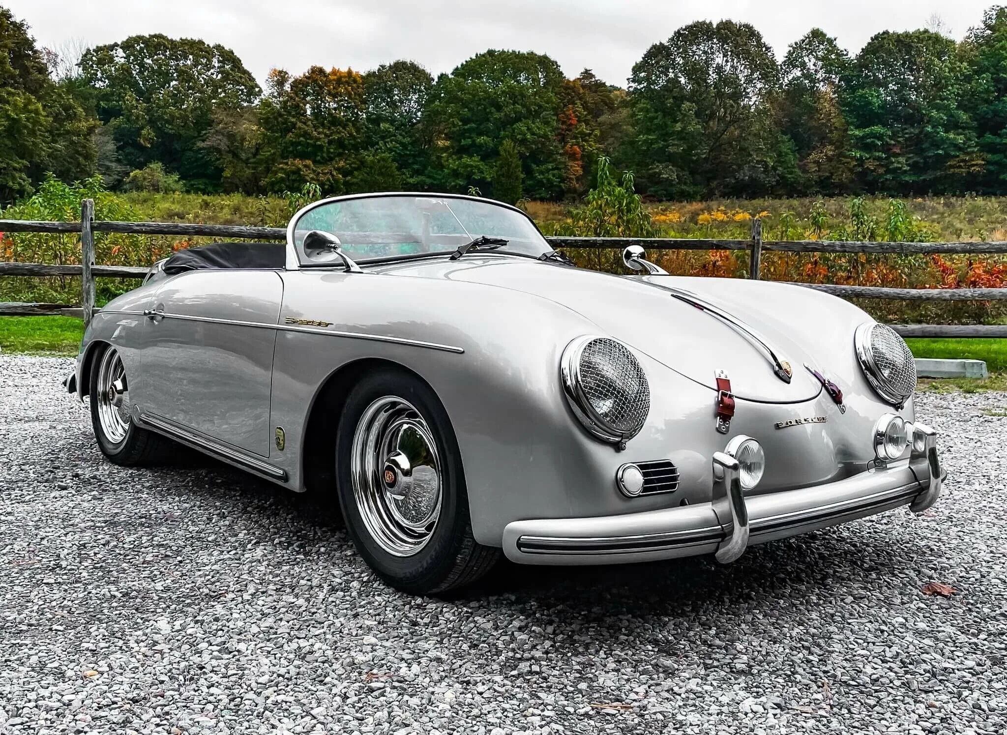 Porsche speedster. Порше 356 спидстер. Porsche 356 Speedster Replica. Porsche 356 Speedster реплика. Порше 356 спидстер реплика.