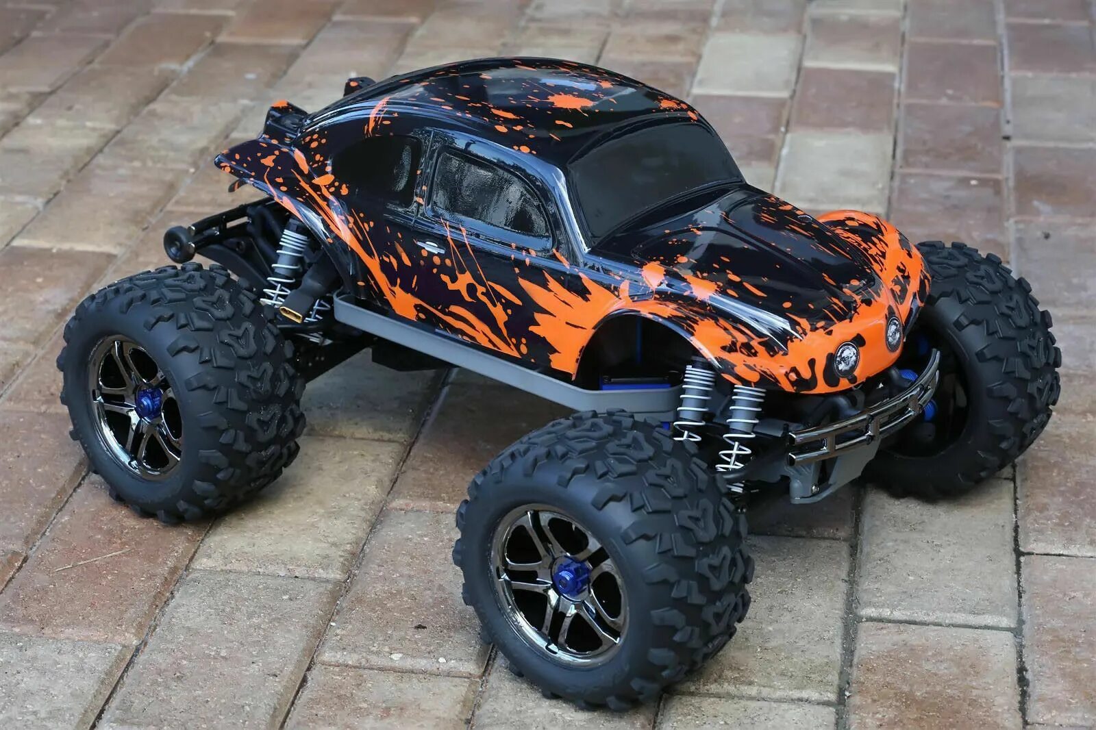 Traxxas e maxx. Багги maxx. t/e-maxx. кастом боди. e-maxx exploited view.