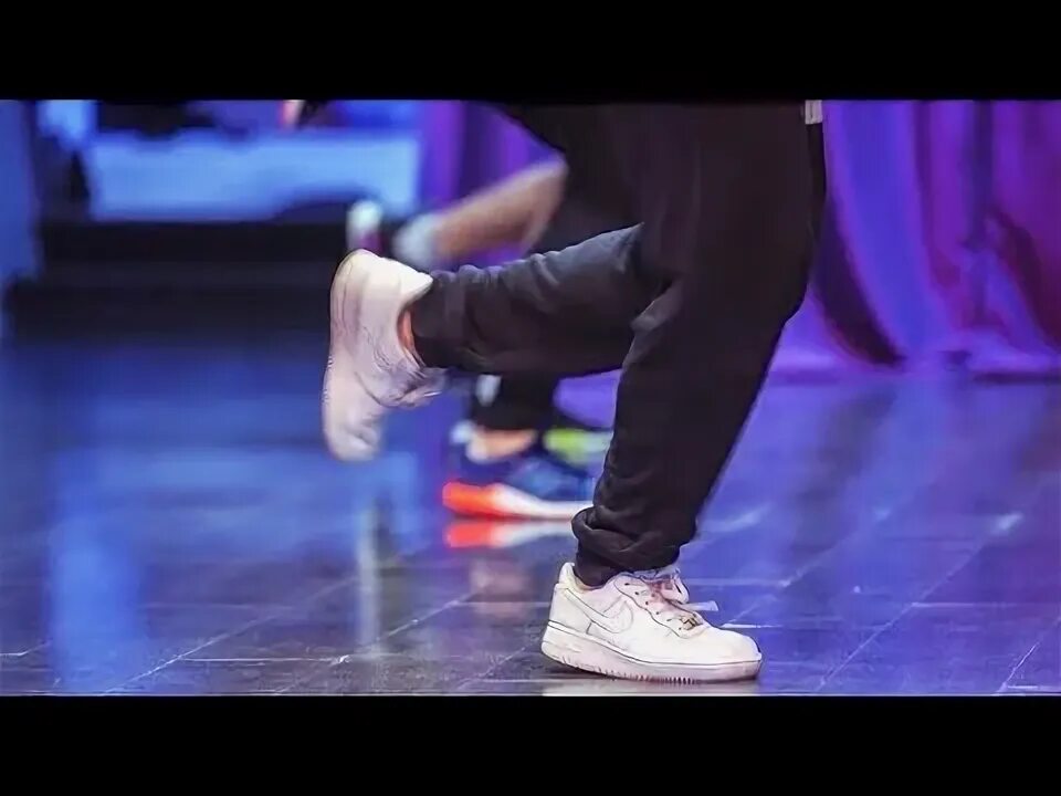 Видео танцы шафл на каблуках. Шафл танец. шафл 2018. shuffle танец. шафл фото.