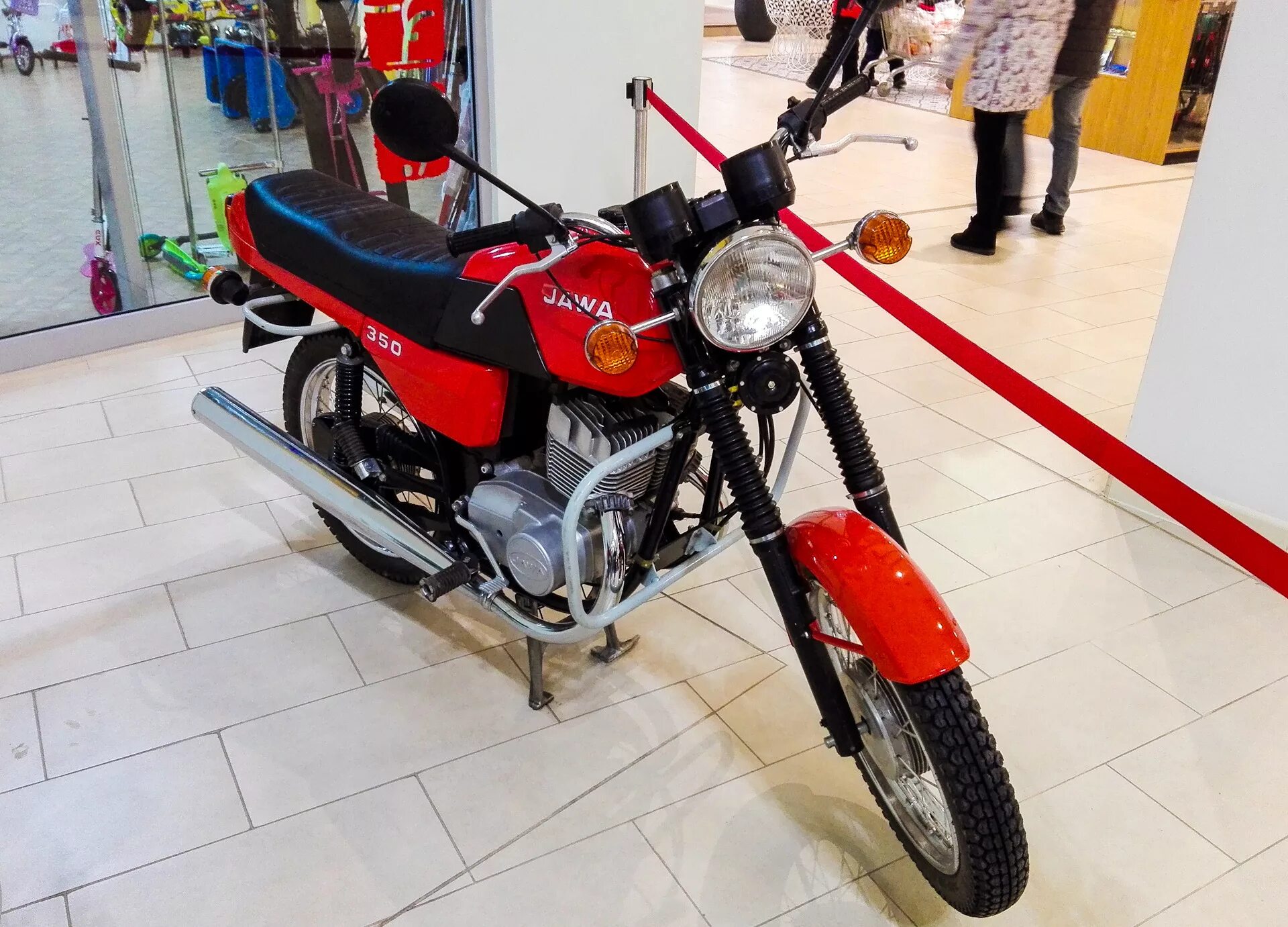 Мото ява москва. Ява 350 replica. Ява 350 638 люкс. Мото ява москва. Мотоцикл jawa 640 350 lux.