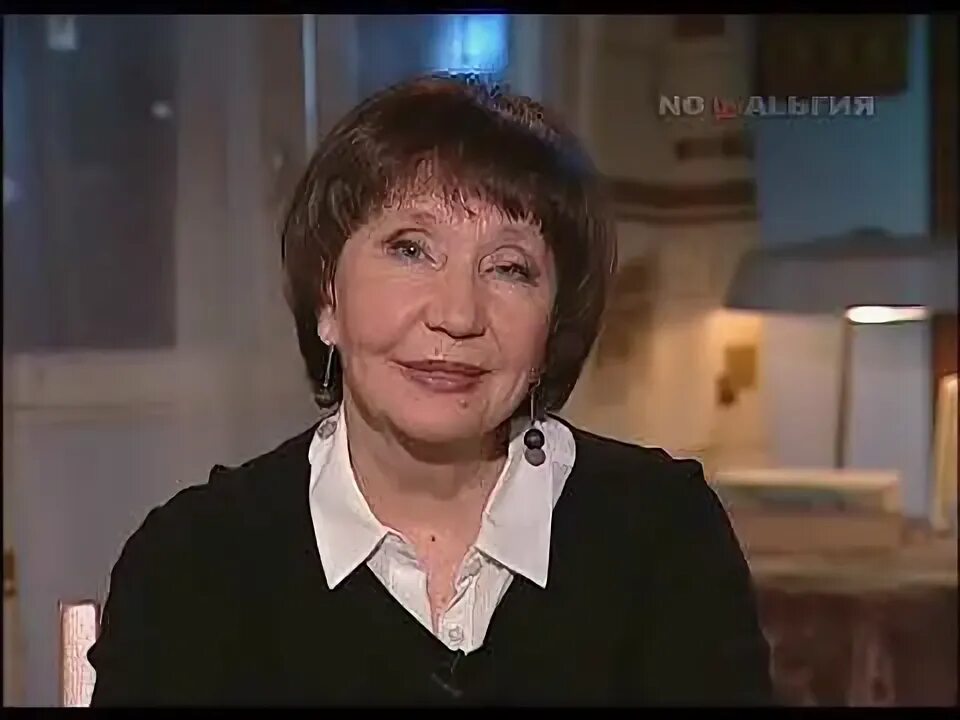 Людмила Дмитриева в юности: хрупкая красавица, воплощение элегантности и грации
