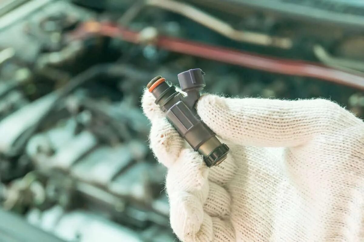 Clean injectors. Мытье форсунок на бензинам. Мокрые форсунки бензин. Синтетический очиститель инжекторов (на 80 л) fuel injector Repair. How to know if your Diesel fuel injectors need replacing.