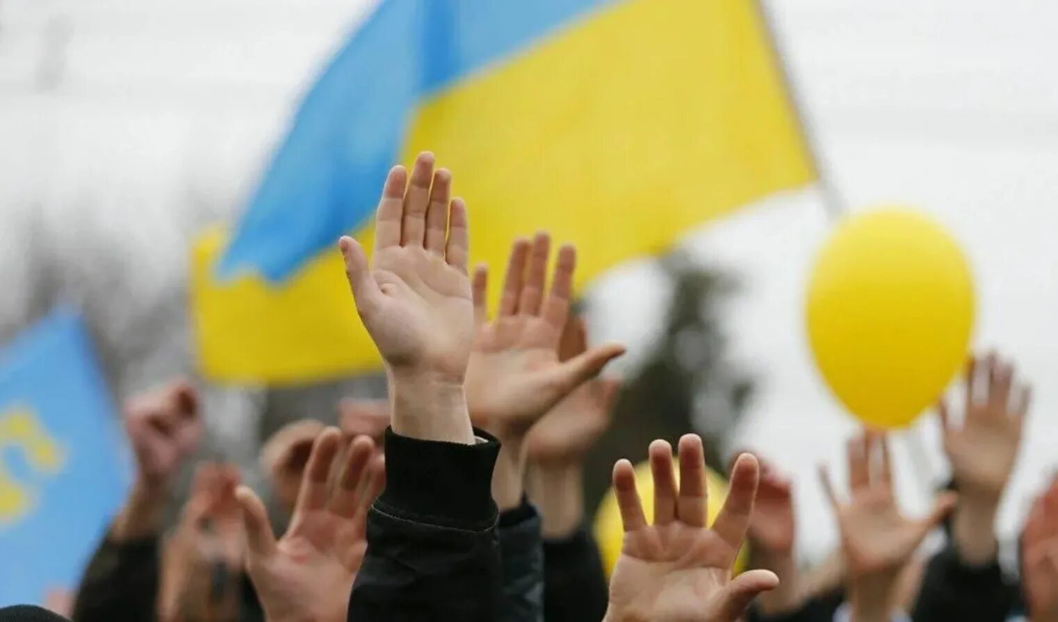 Референдум на Украине. Всеукраинский референдум. Референдум на Украине фото. Украина рада фото людей.