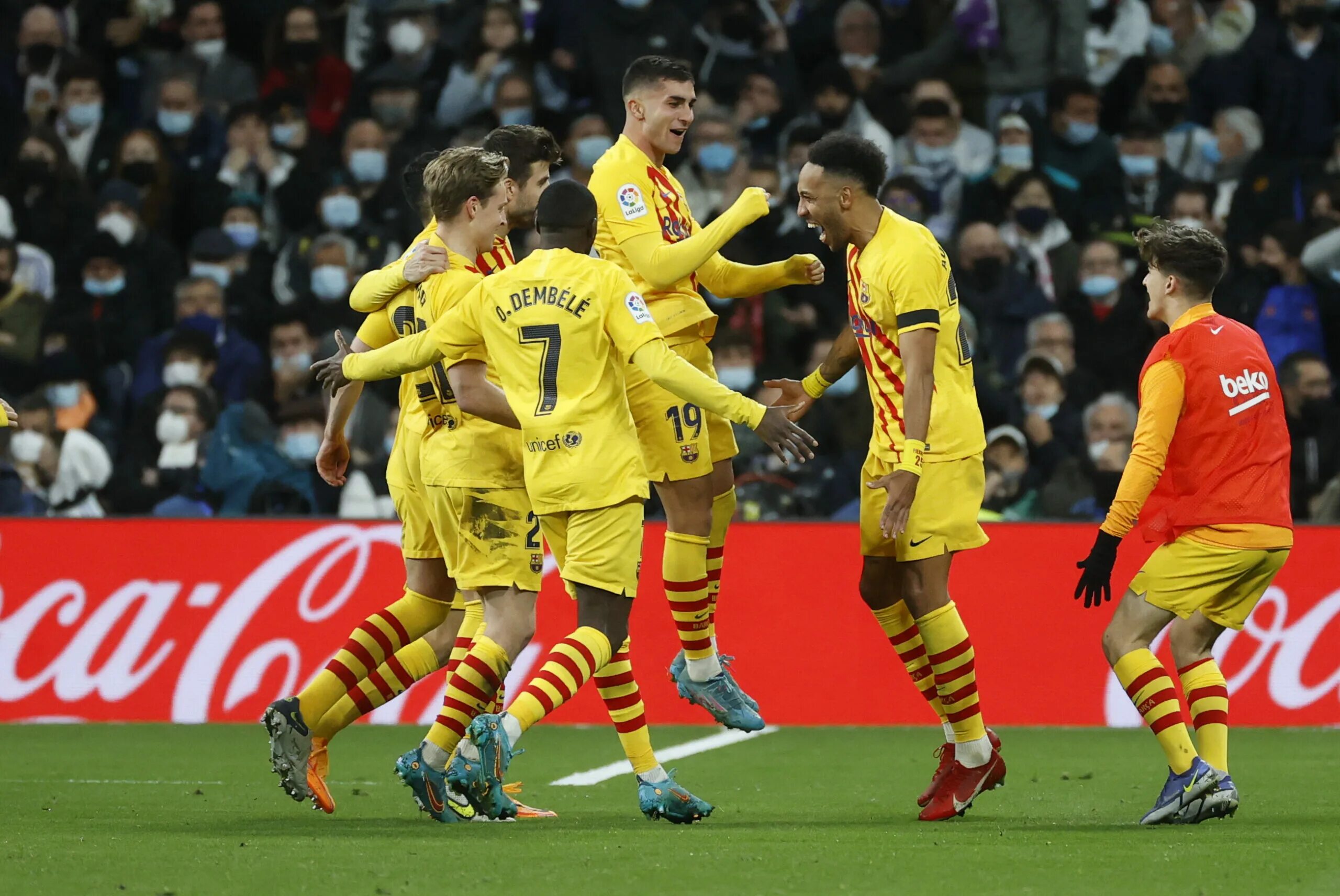 Тенерифе алькоркон. Барса ювентус прямая трансляция. Испания 24 июня. Real madrid 4-1 barcelona. Испания 24 июня.