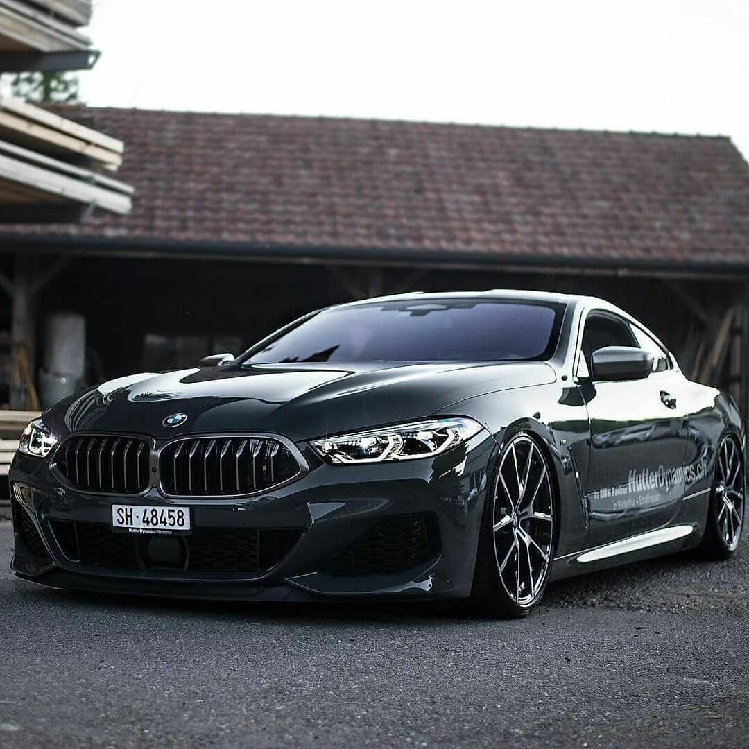 The new BMW Z4 in Estoril Blue metallic (07/2015).