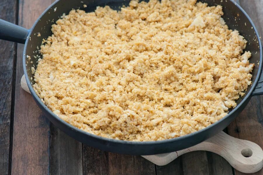 Кус кус сделать из манной крупы. Булгур киноа и кускус. киноа и кускус разница. кускус, булгур, нут, киноа крупы для диабетиков. кус-кус и киноа в чем разница.