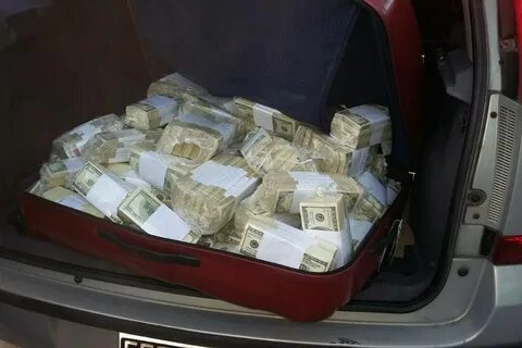 Сколько можно перевозить наличных денег