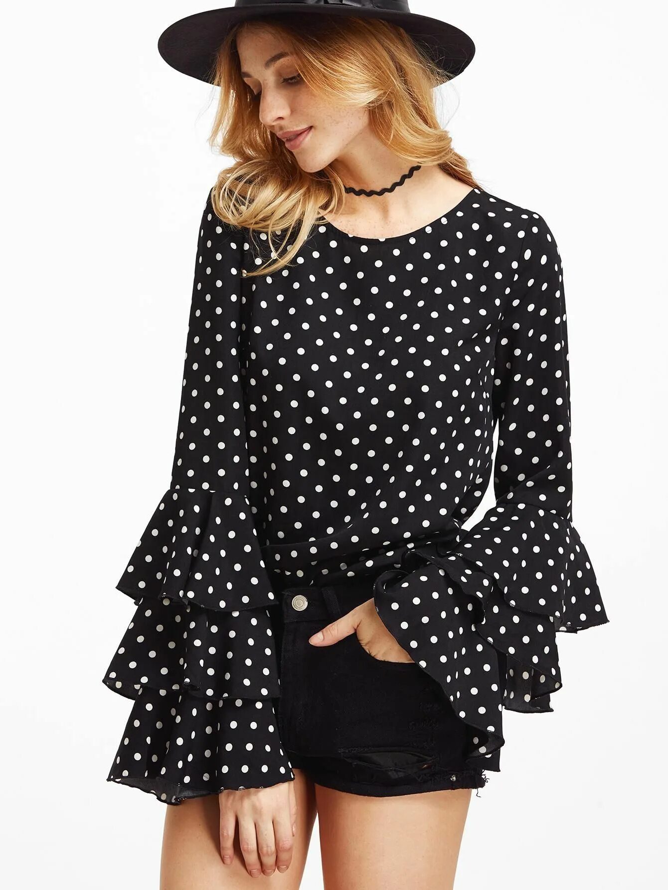 Одежда в горошек. Летнее платье в горошек. Одежда в горошек. Платье горох. Модные длинные платья в крупный горох.