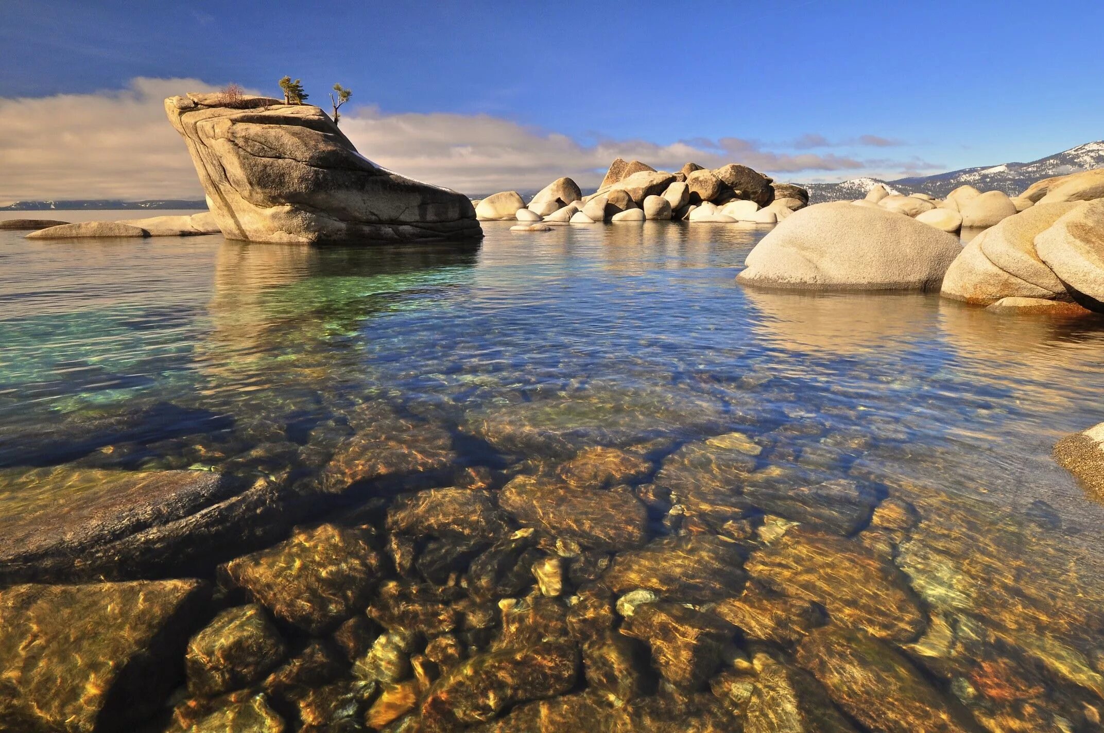 Фото моря. Прозрачная вода. Прозрачное море. Море мелководье. Прозрачная вода море.