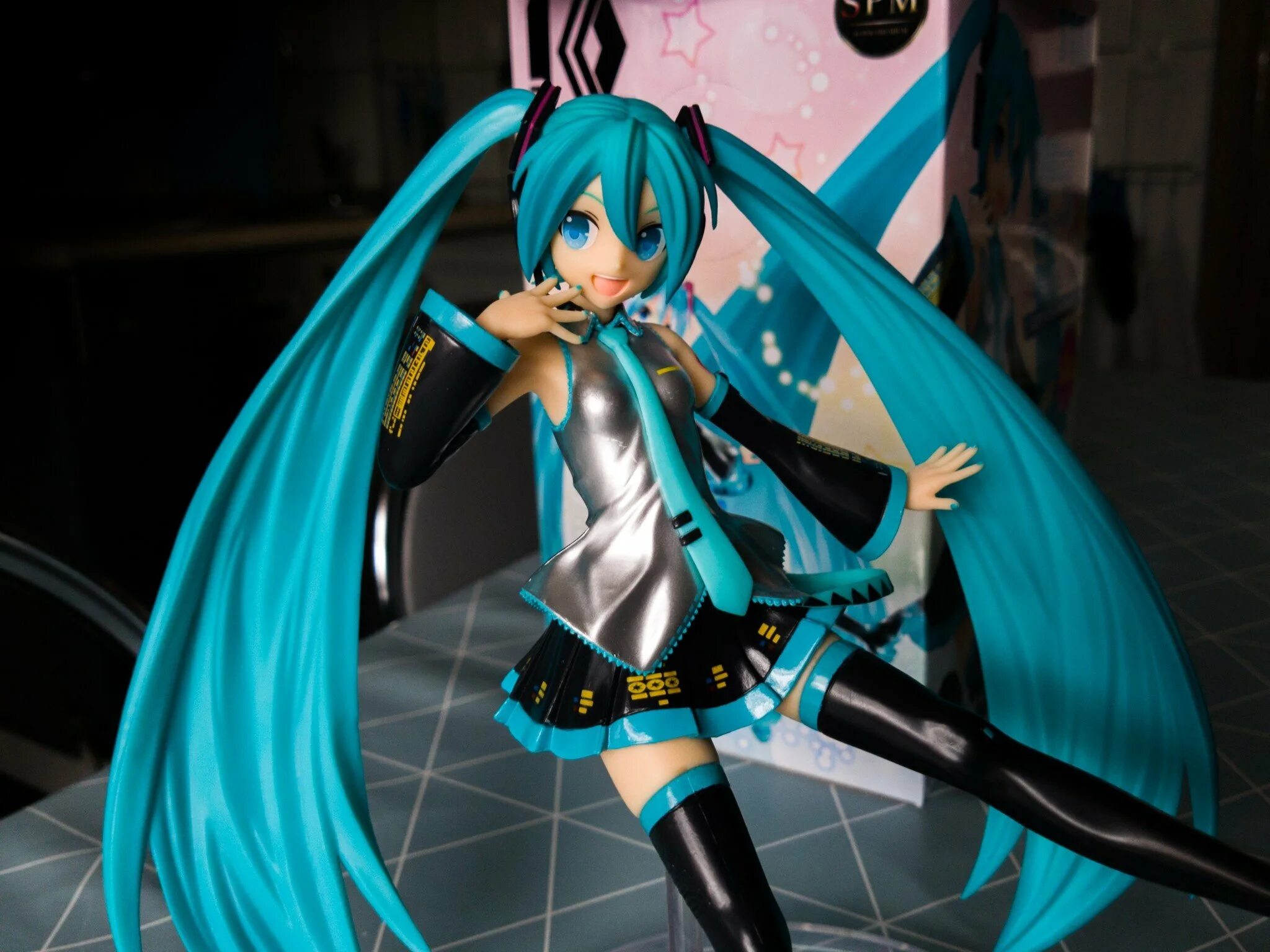 Хатсуне мику сколько. Хатсуне Мику. Hatsune Miku: Project Diva. Мику Хацунэ 19+. Sega Хацунэ Мику.