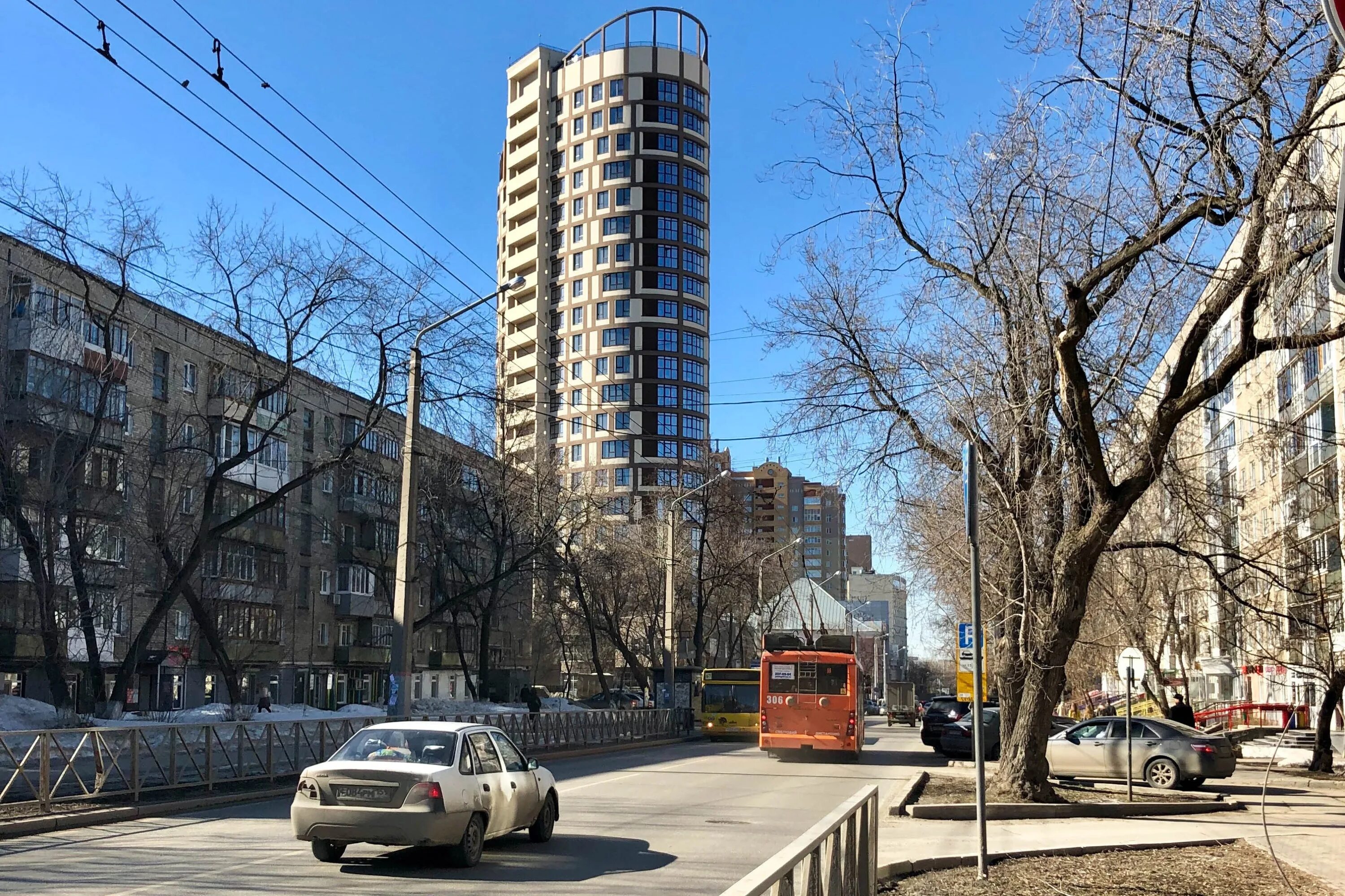 Жк онегин дом. ЖК Онегин Тюмень. ЖК Онегин Пермь. ЖК Онегин Полянка. ЖК Онегин дом у озера Тюмень.