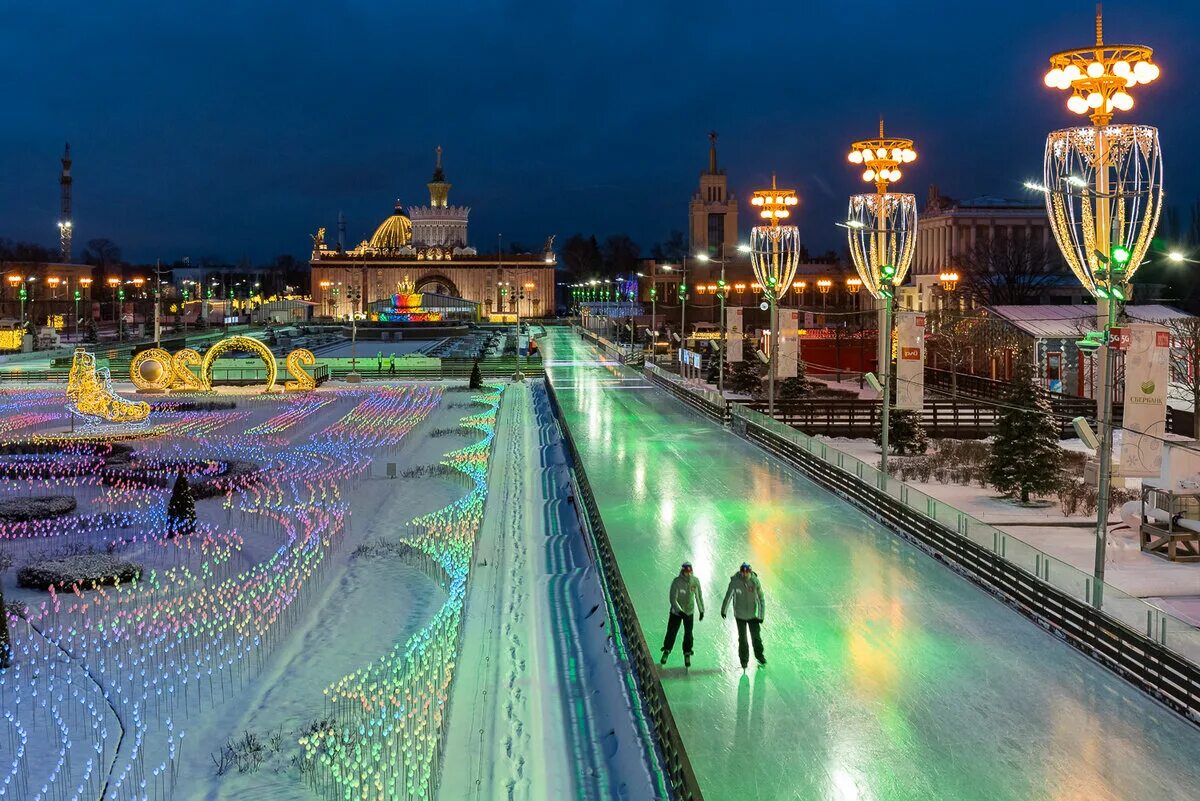 каток сияние льда в таганском парке. каток на площади революции в москве 2023. каток эрмитаж в москве. каток парк горького. до какого числа работают катки в москве.