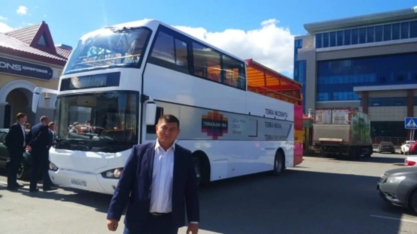 Уфа автобус по городу экскурсия. Автобус туристический терра башкирия. терра башкирия автобусные экскурсии уфа. двухэтажный экскурсионный автобус уфа. двухэтажный автобус уфа экскурсия.